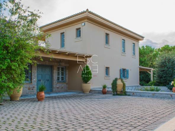 for_rent_villa_540sq.m_on_the_beach_pool (1)